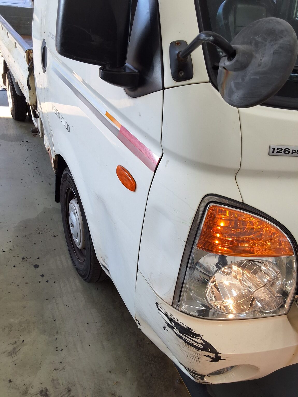 HYUNDAI PORTER II CRDi SUPER CAB EXTRA LONG WHEELBASE DELUXE 2012 - zdjęcie 24