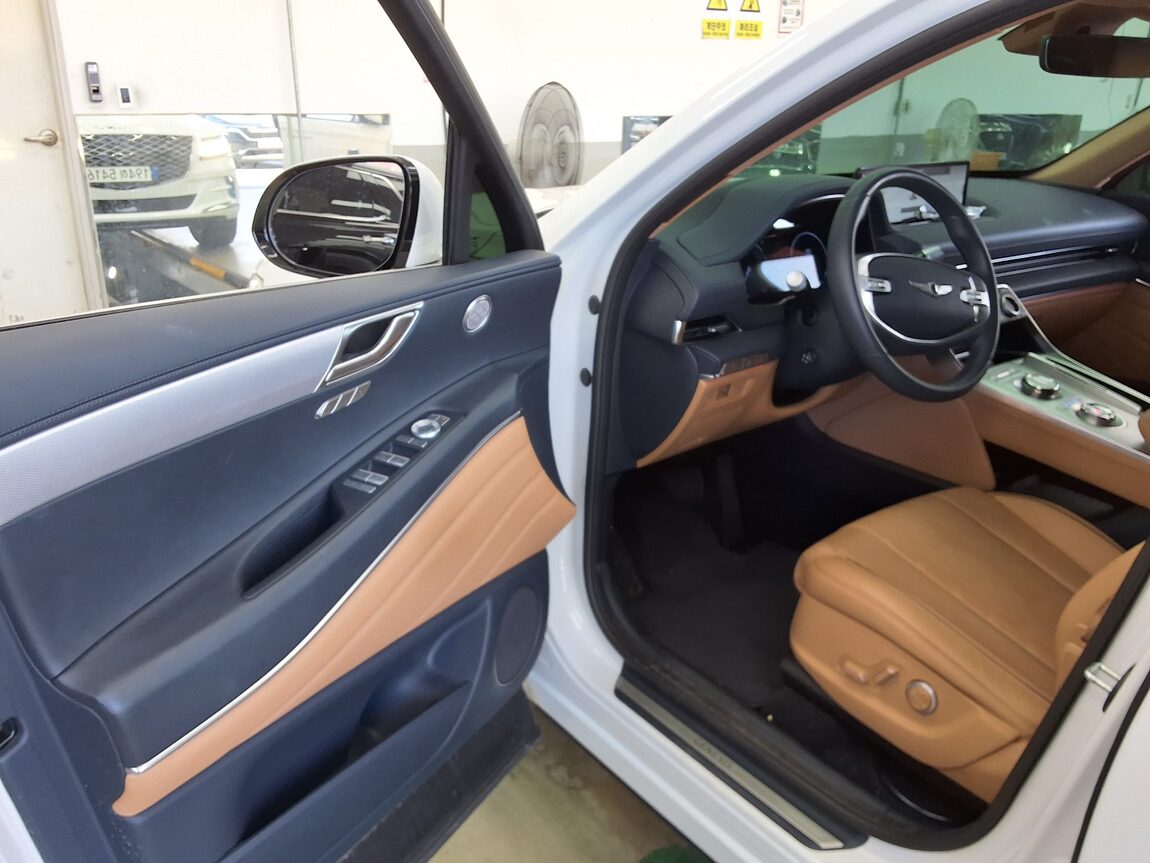GENESIS GV80 2.5 GASOLINE AWD BASE MODEL 2023 - zdjęcie 11