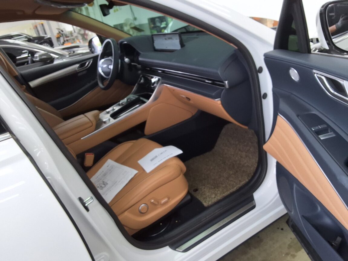 GENESIS GV80 2.5 GASOLINE AWD BASE MODEL 2023 - zdjęcie 20