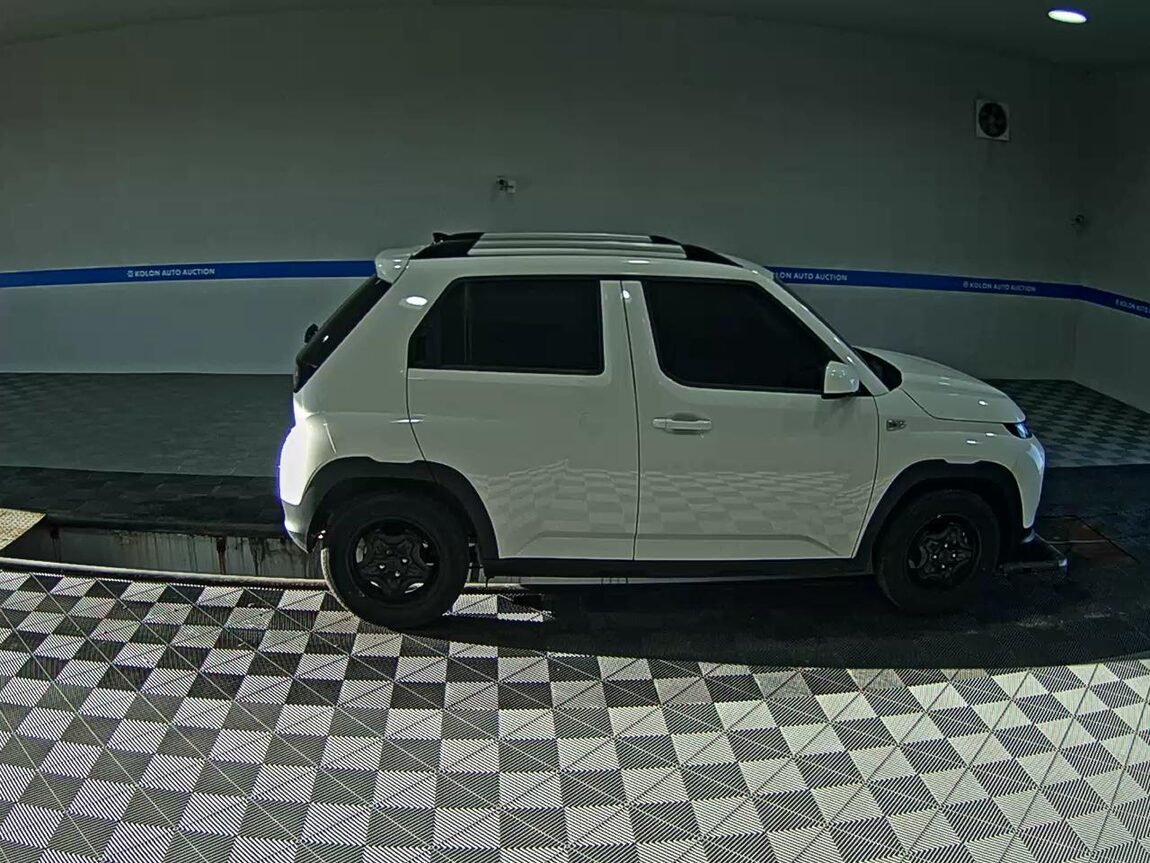 HYUNDAI CASPER GASOLINE 1.0 TURBO THE ESSENTIAL 2024 - zdjęcie 4