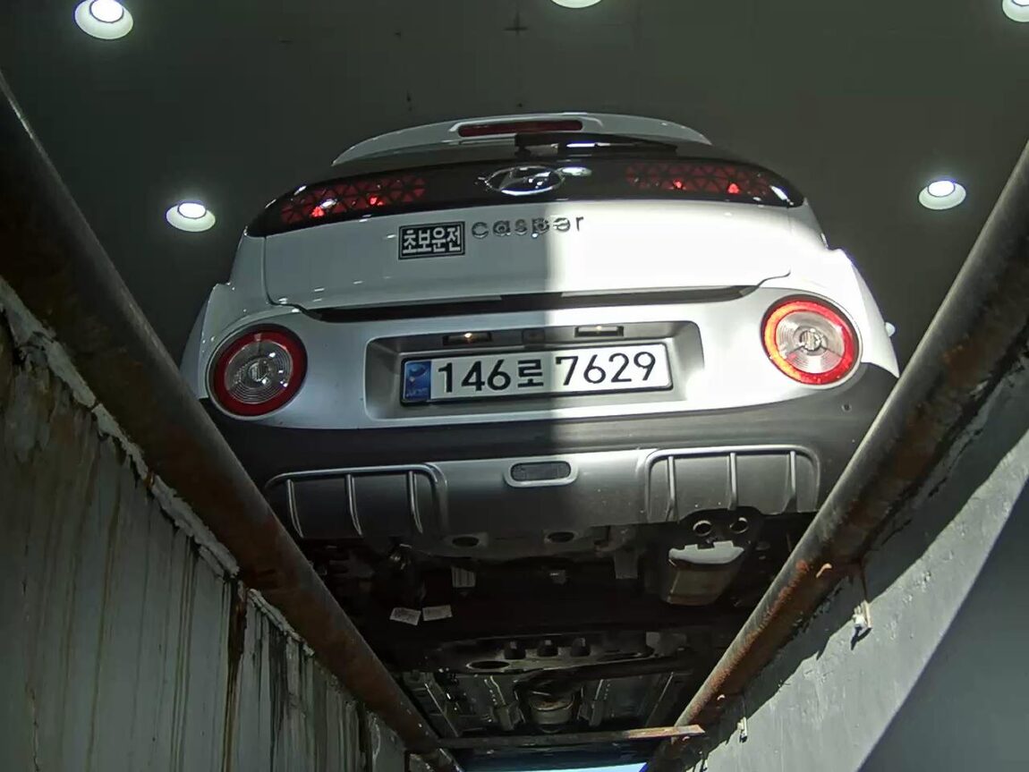 HYUNDAI CASPER GASOLINE 1.0 TURBO THE ESSENTIAL 2024 - zdjęcie 8