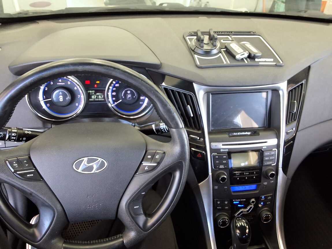 HYUNDAI YF SONATA CVVL LUXURY 2012 - zdjęcie 18