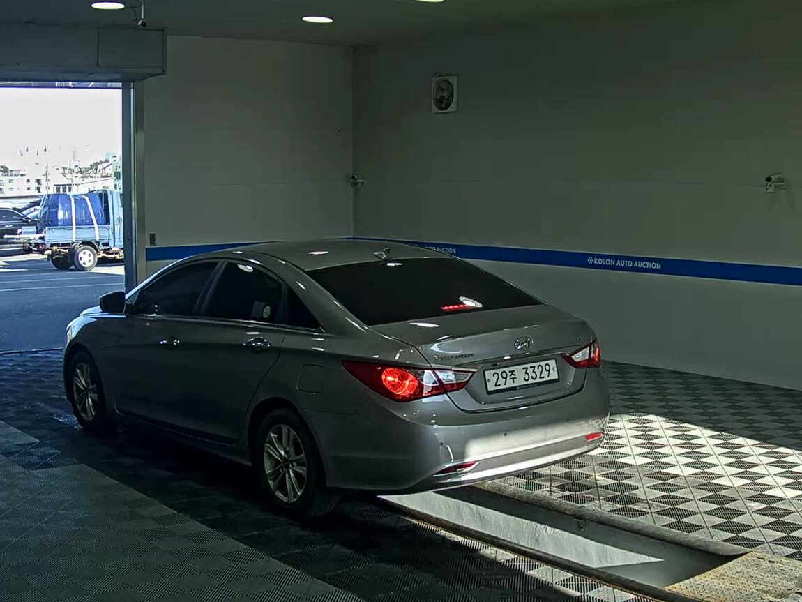 HYUNDAI YF SONATA CVVL LUXURY 2012 - zdjęcie 6