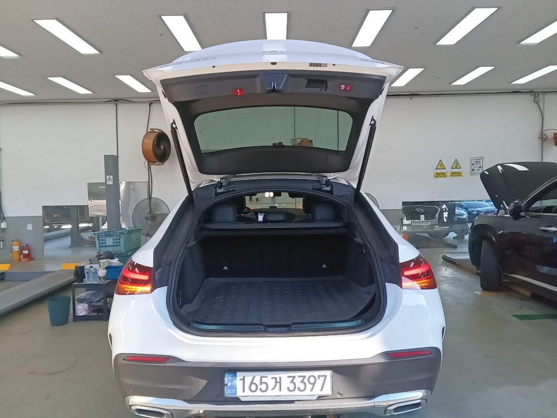 MERCEDES-BENZ GLE-CLASS (4TH GEN) GLE 450d 4MATIC COUPE 2023 - zdjęcie 15