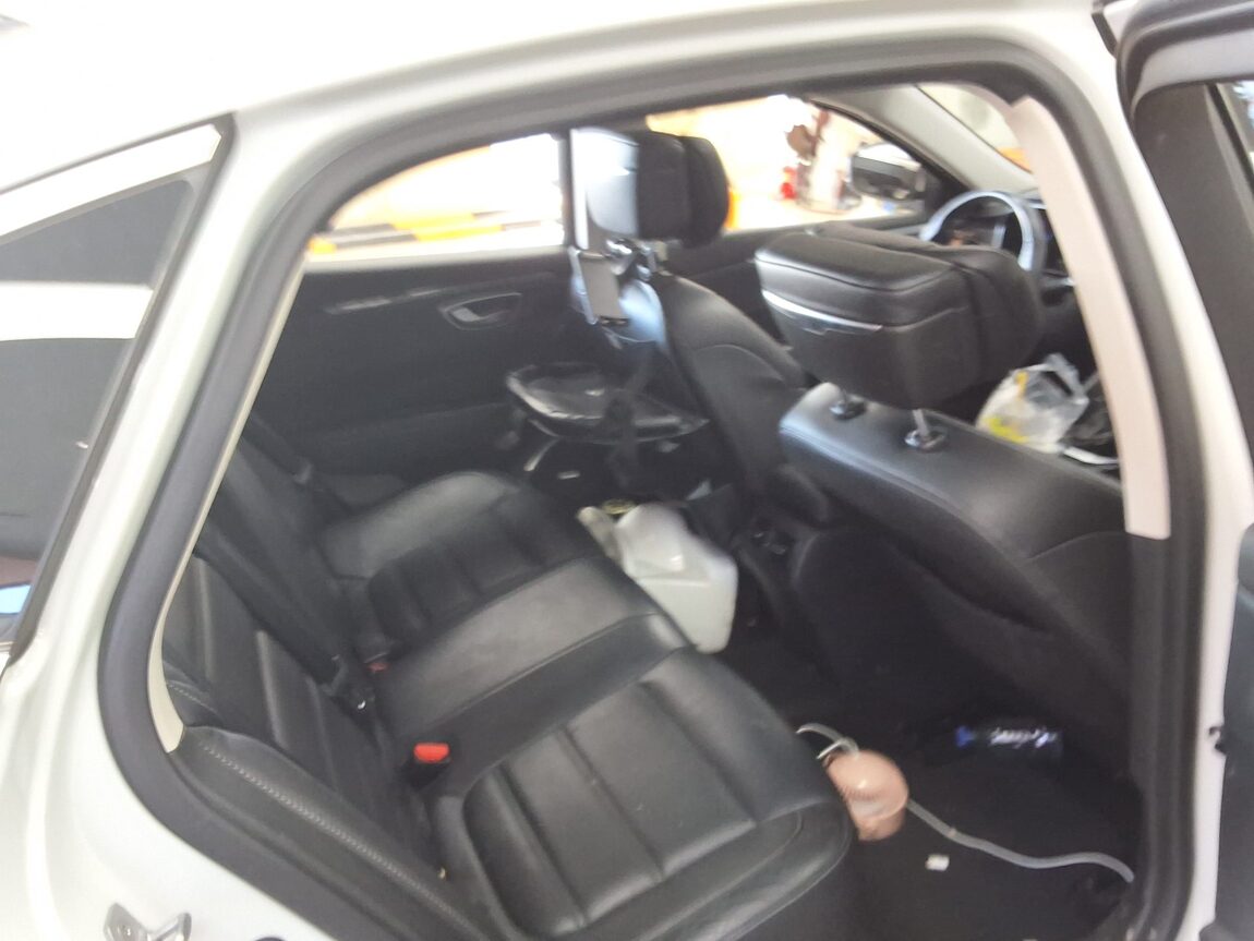 RENAULT (SAMSUNG) SM6 2.0 GDe LE 2016 - zdjęcie 14