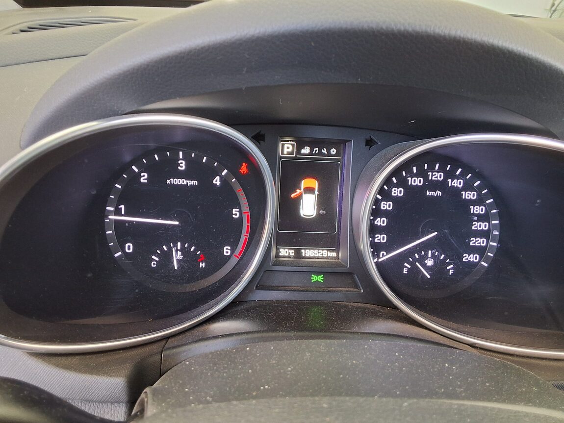 HYUNDAI SANTA FE THE PRIME DIESEL R2.0 2WD EXCLUSIVE 2016 - zdjęcie 9