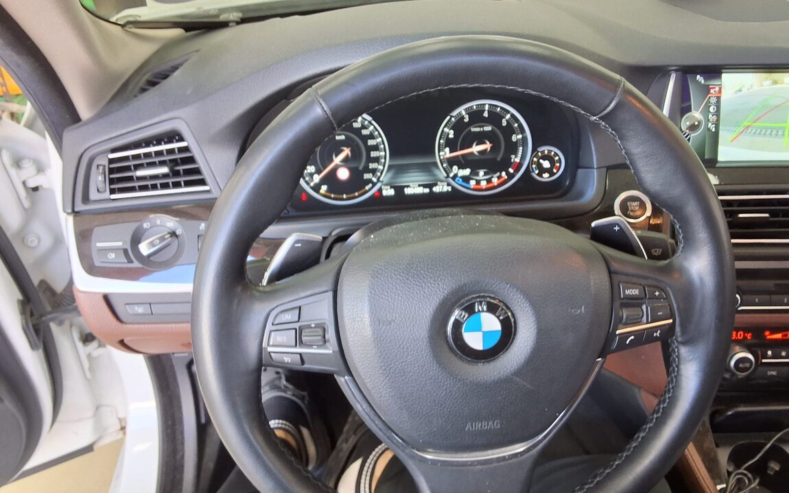 BMW 5 SERIES (6TH GEN) 528i xDRIVE 2014 - zdjęcie 18