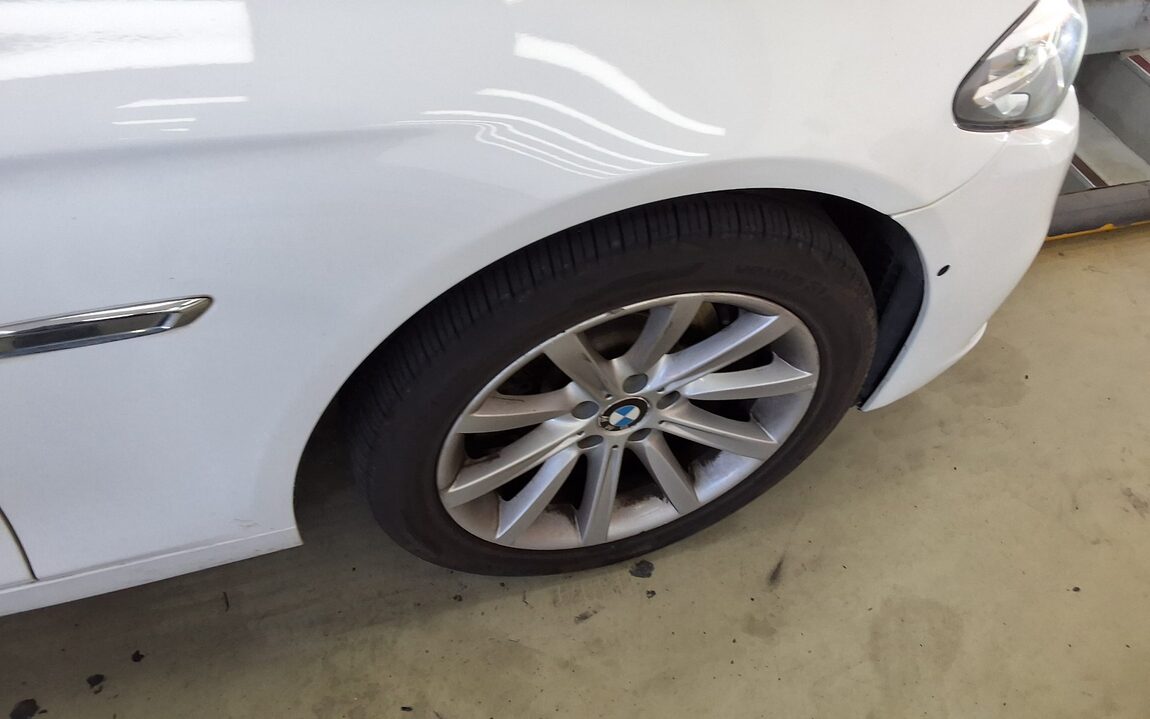BMW 5 SERIES (6TH GEN) 528i xDRIVE 2014 - zdjęcie 26