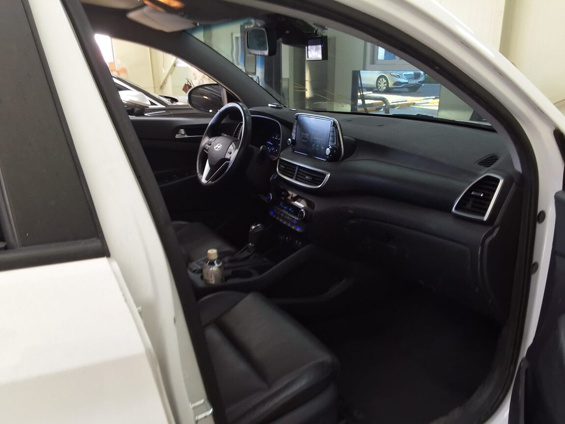 HYUNDAI NEW TUCSON 2.0 DIESEL 2WD SMART 2020 - zdjęcie 15