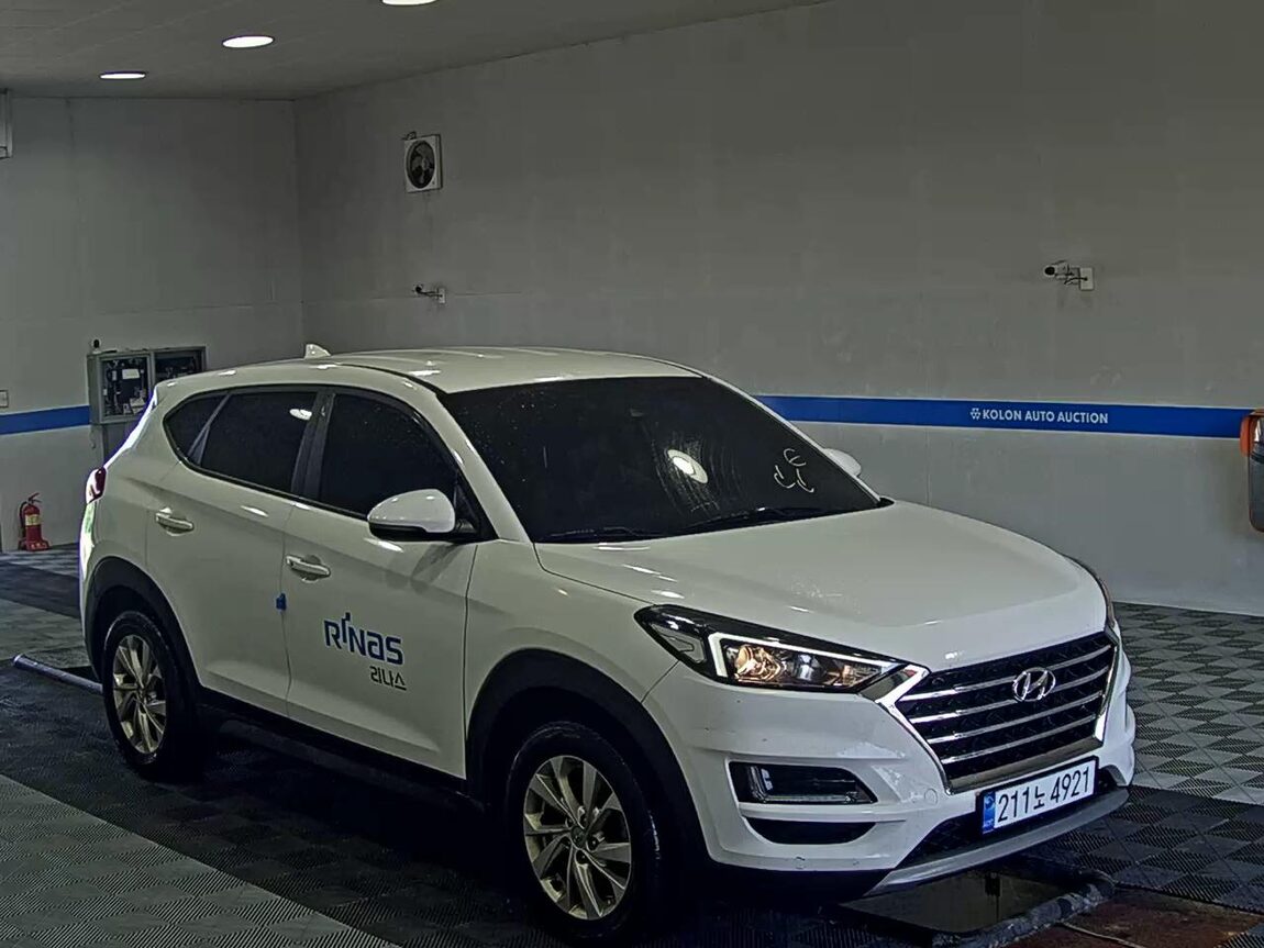 HYUNDAI NEW TUCSON 2.0 DIESEL 2WD SMART 2020 - zdjęcie 3