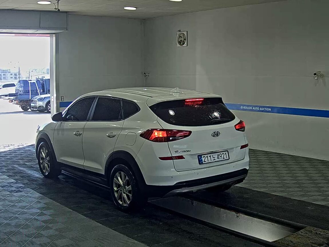 HYUNDAI NEW TUCSON 2.0 DIESEL 2WD SMART 2020 - zdjęcie 6