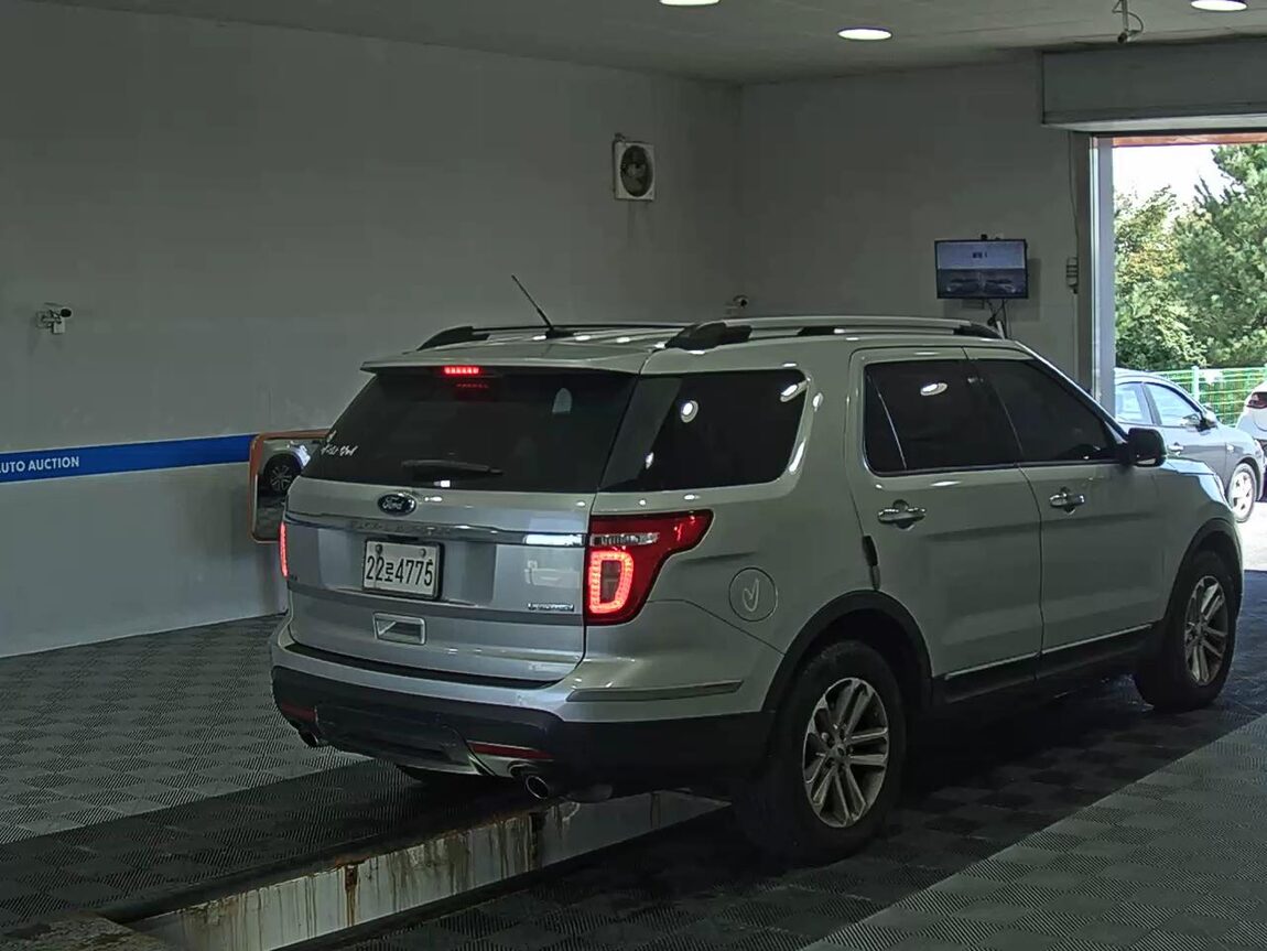 FORD EXPLORER (5TH GEN) 2 XLT 2012 - zdjęcie 5