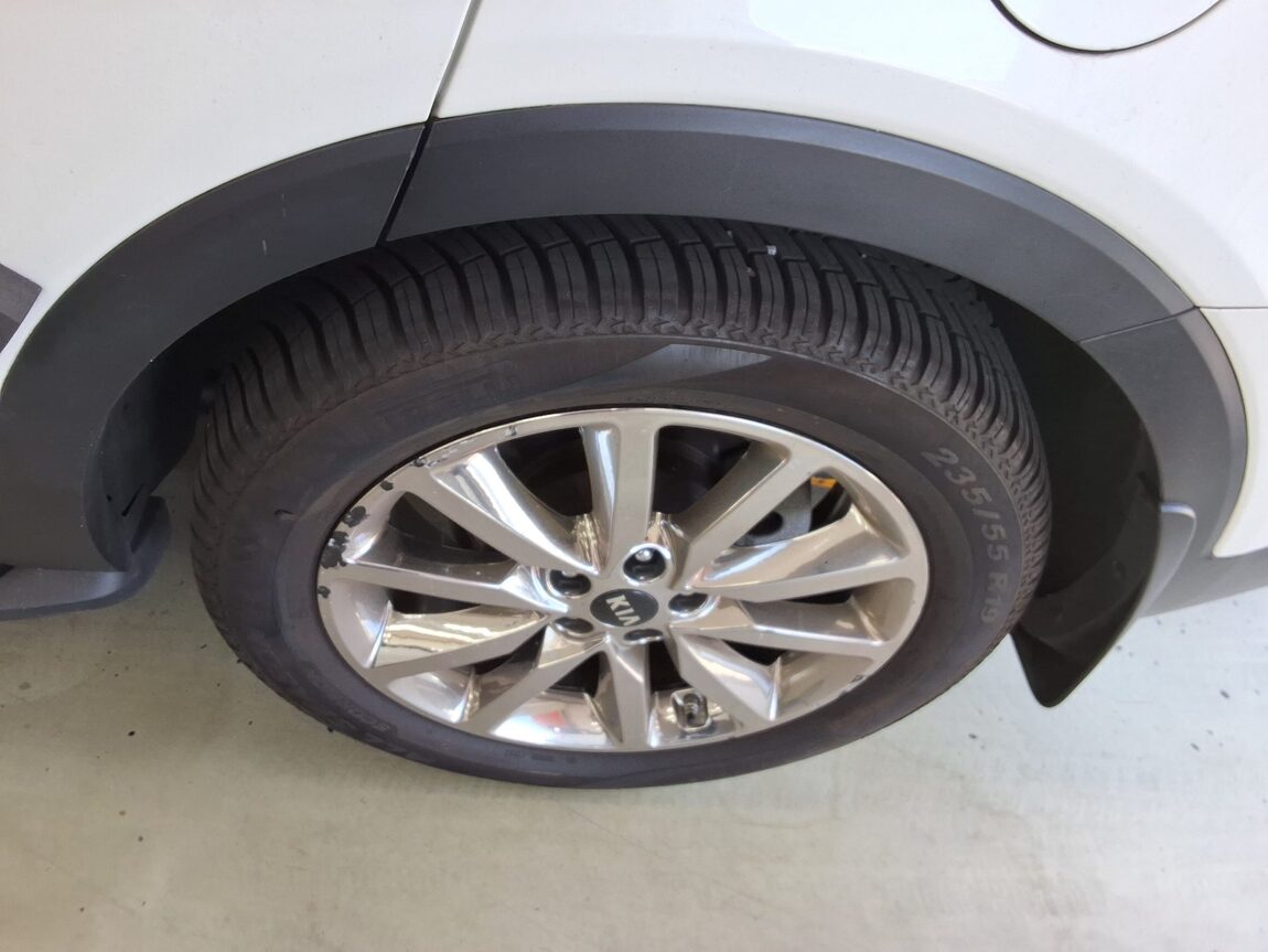 KIA ALL NEW SORENTO R2.2 4WD NOBLESSE SPECIAL 2016 - zdjęcie 23