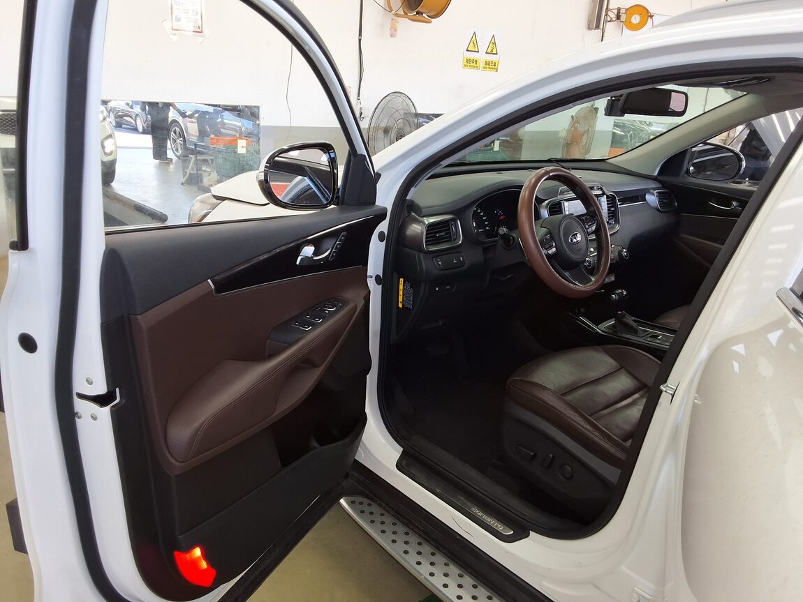 KIA ALL NEW SORENTO R2.2 4WD NOBLESSE SPECIAL 2016 - zdjęcie 10