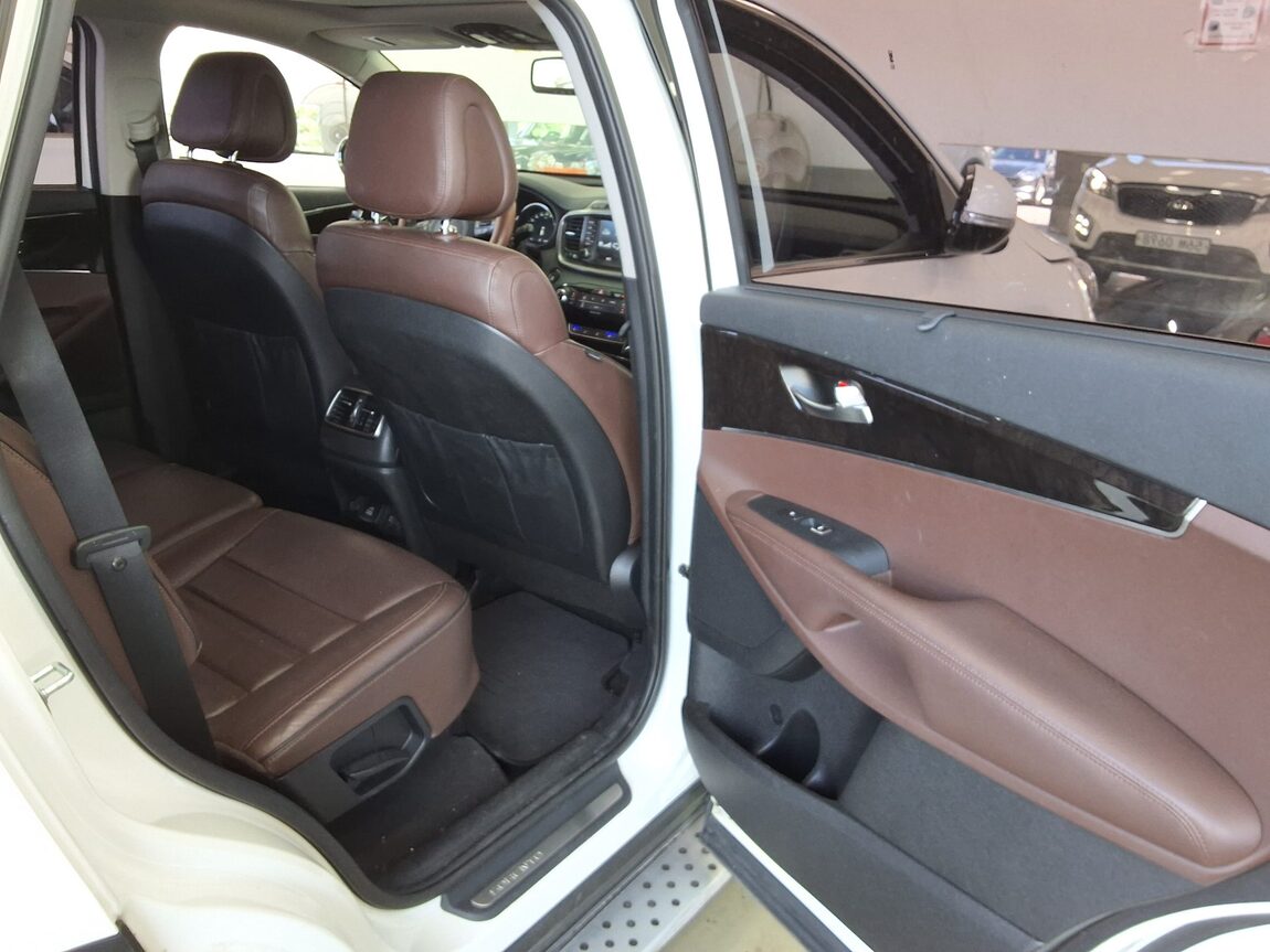 KIA ALL NEW SORENTO R2.2 4WD NOBLESSE SPECIAL 2016 - zdjęcie 13