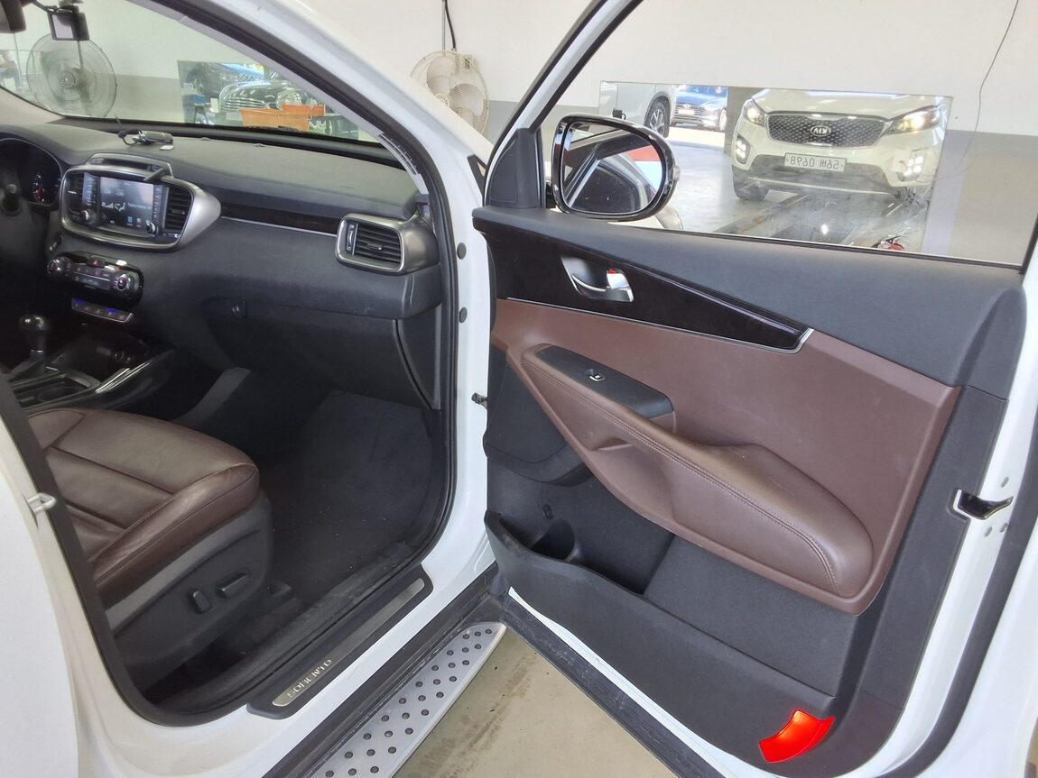 KIA ALL NEW SORENTO R2.2 4WD NOBLESSE SPECIAL 2016 - zdjęcie 14