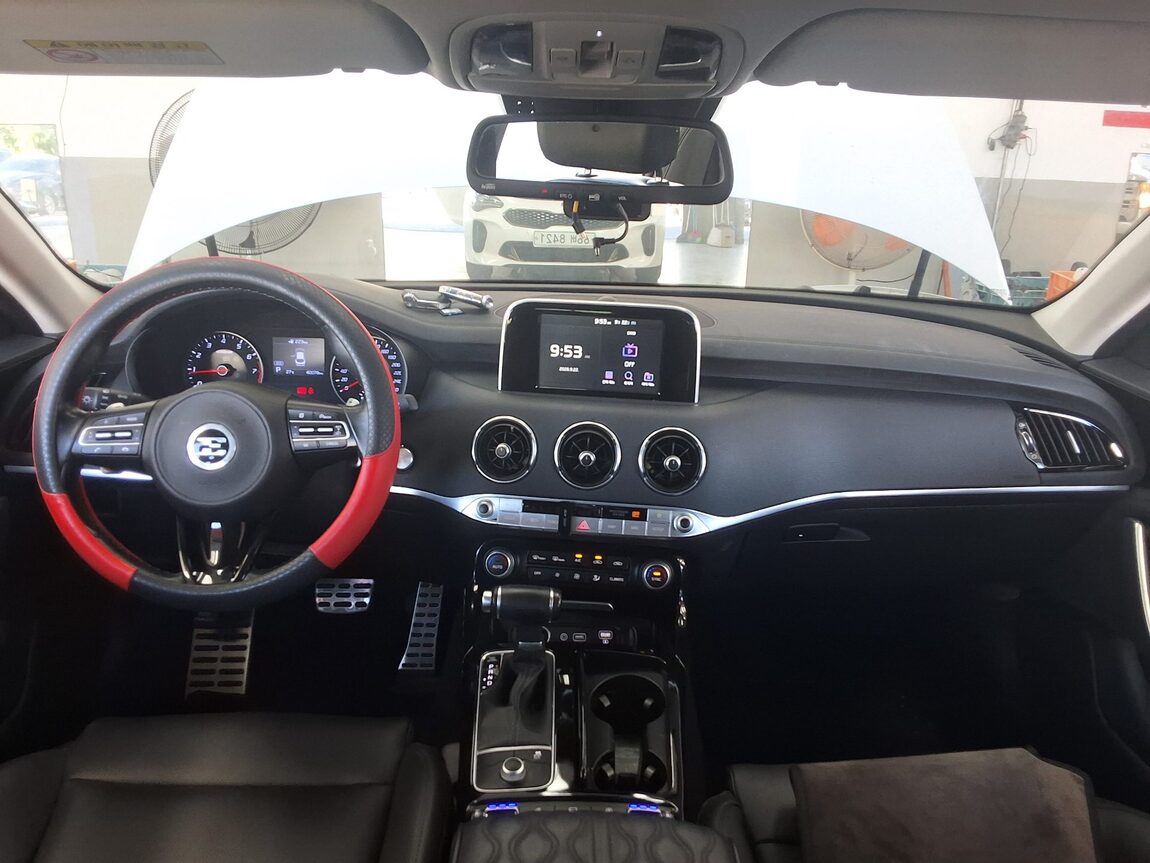 KIA STINGER 2.0 TURBO PRIME 2018 - zdjęcie 12
