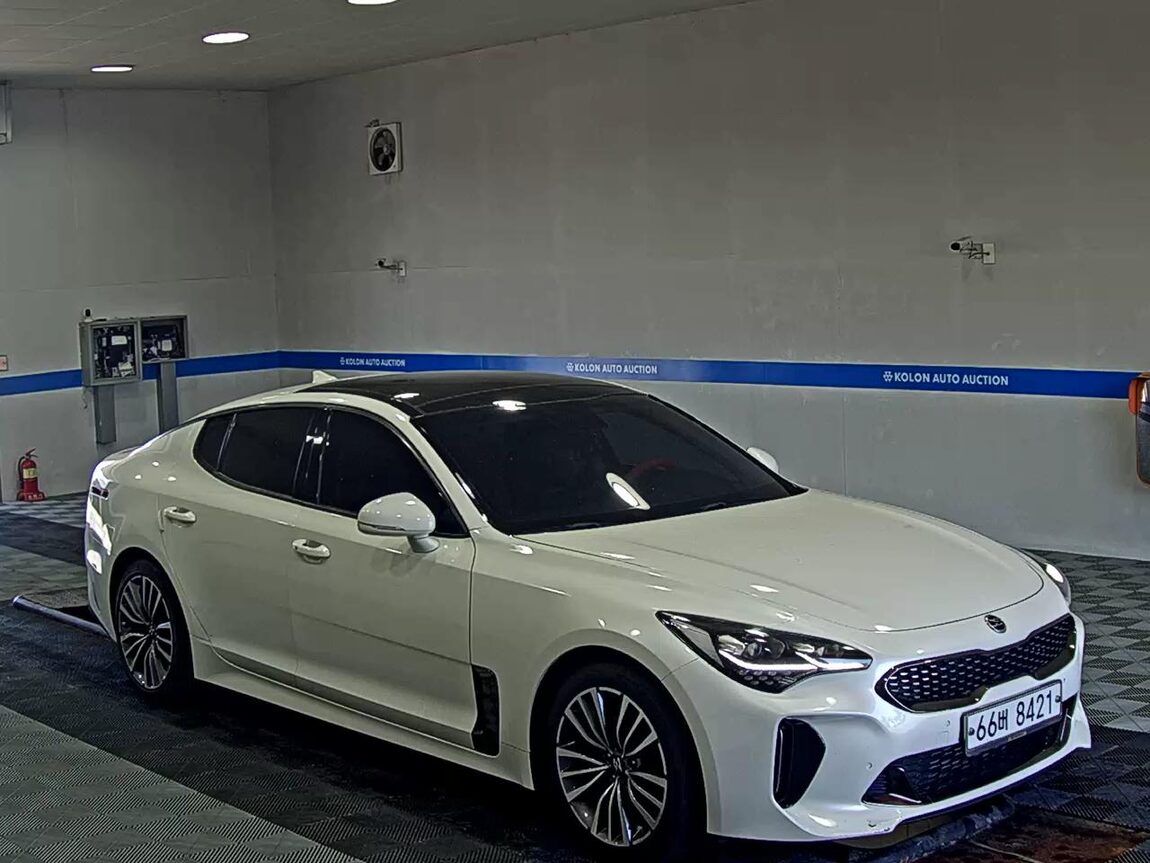 KIA STINGER 2.0 TURBO PRIME 2018 - zdjęcie 3
