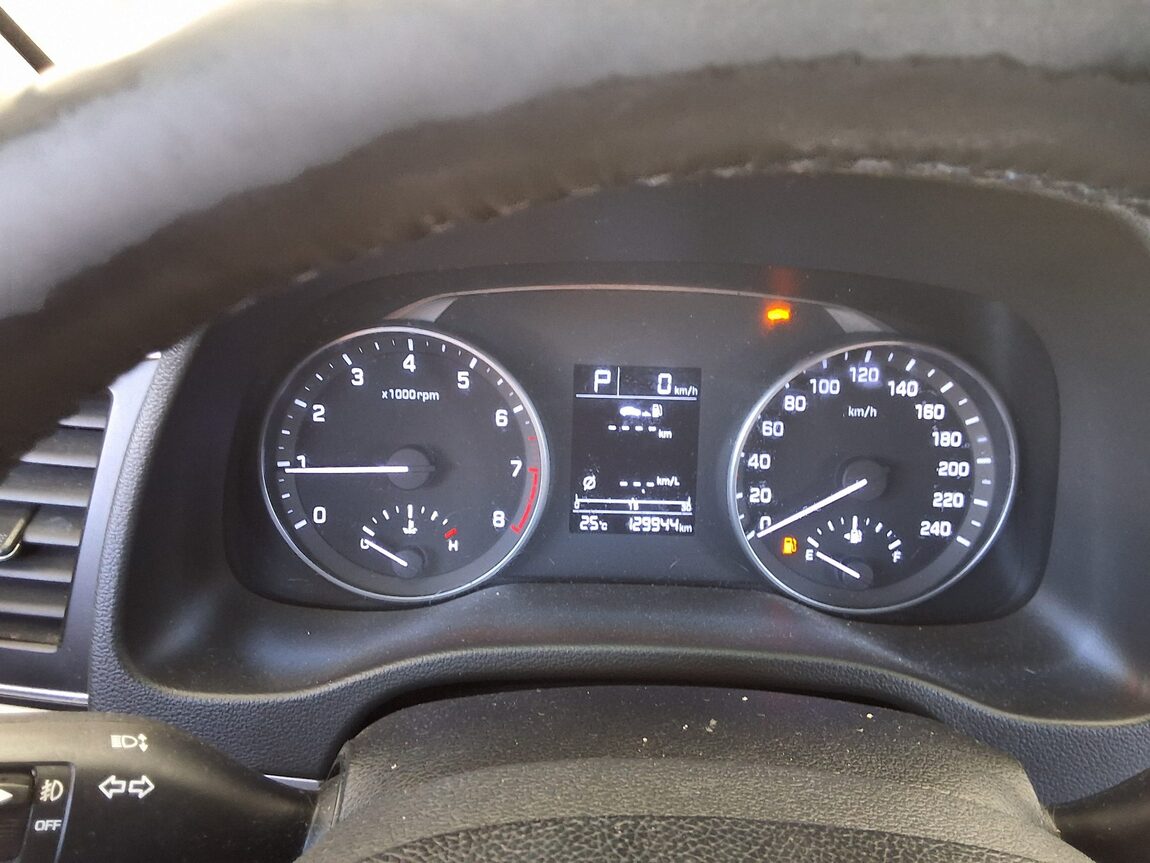 HYUNDAI AVANTE AD 1.6 GDi SMART 2016 - zdjęcie 9
