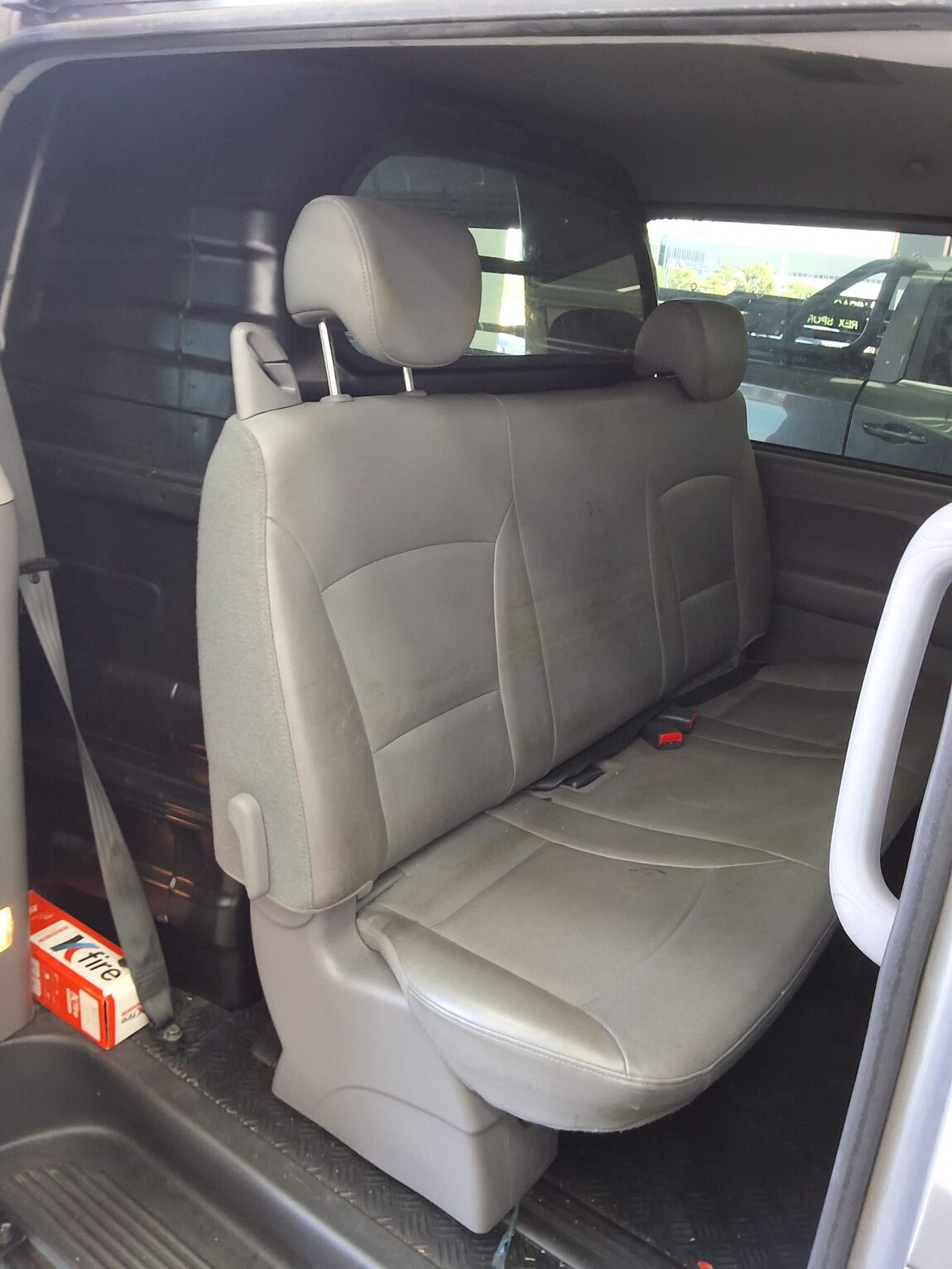 HYUNDAI THE NEW GRAND STAREX 5-SEATER DIESEL VAN SMART 2020 - zdjęcie 13