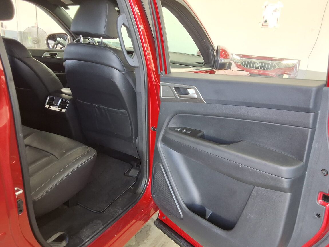 KG MOBILITY (SSANGYONG) REXTON SPORTS KHAN DIESEL 2.2 4WD PIONEER S 2019 - zdjęcie 13