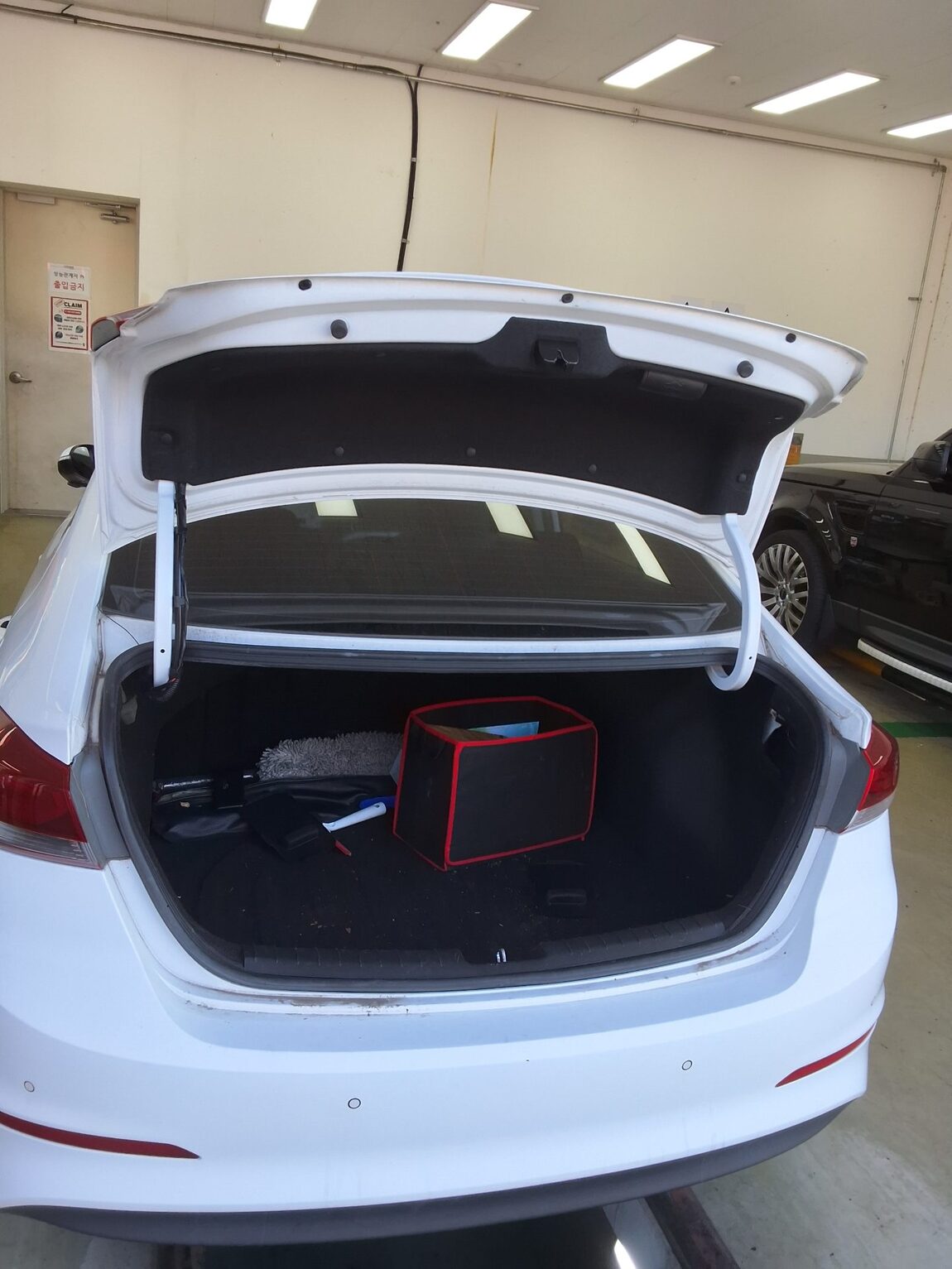 HYUNDAI AVANTE AD 1.6 GDi SMART 2016 - zdjęcie 15