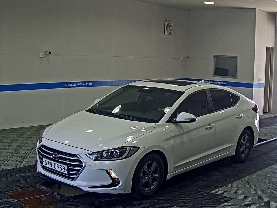 HYUNDAI AVANTE AD 1.6 GDi SMART 2016 - zdjęcie 2