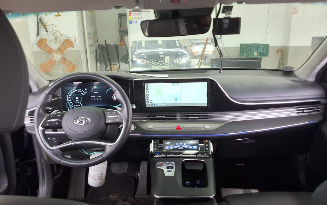 HYUNDAI THE NEW GRANDEUR IG GASOLINE 2.5 LE BLANC 2023 - zdjęcie 14