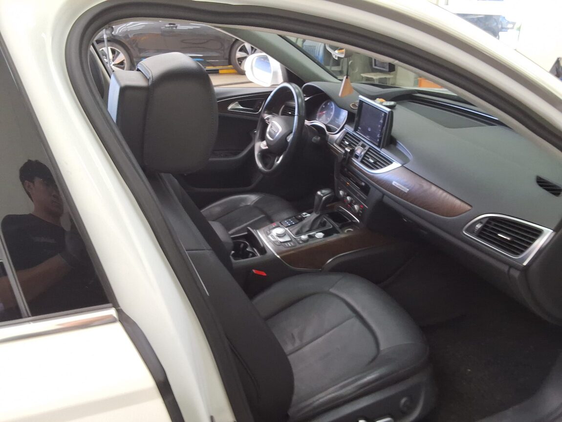 AUDI A6 (4TH GEN) 40 TDI QUATTRO COMFORT 2016 - zdjęcie 15