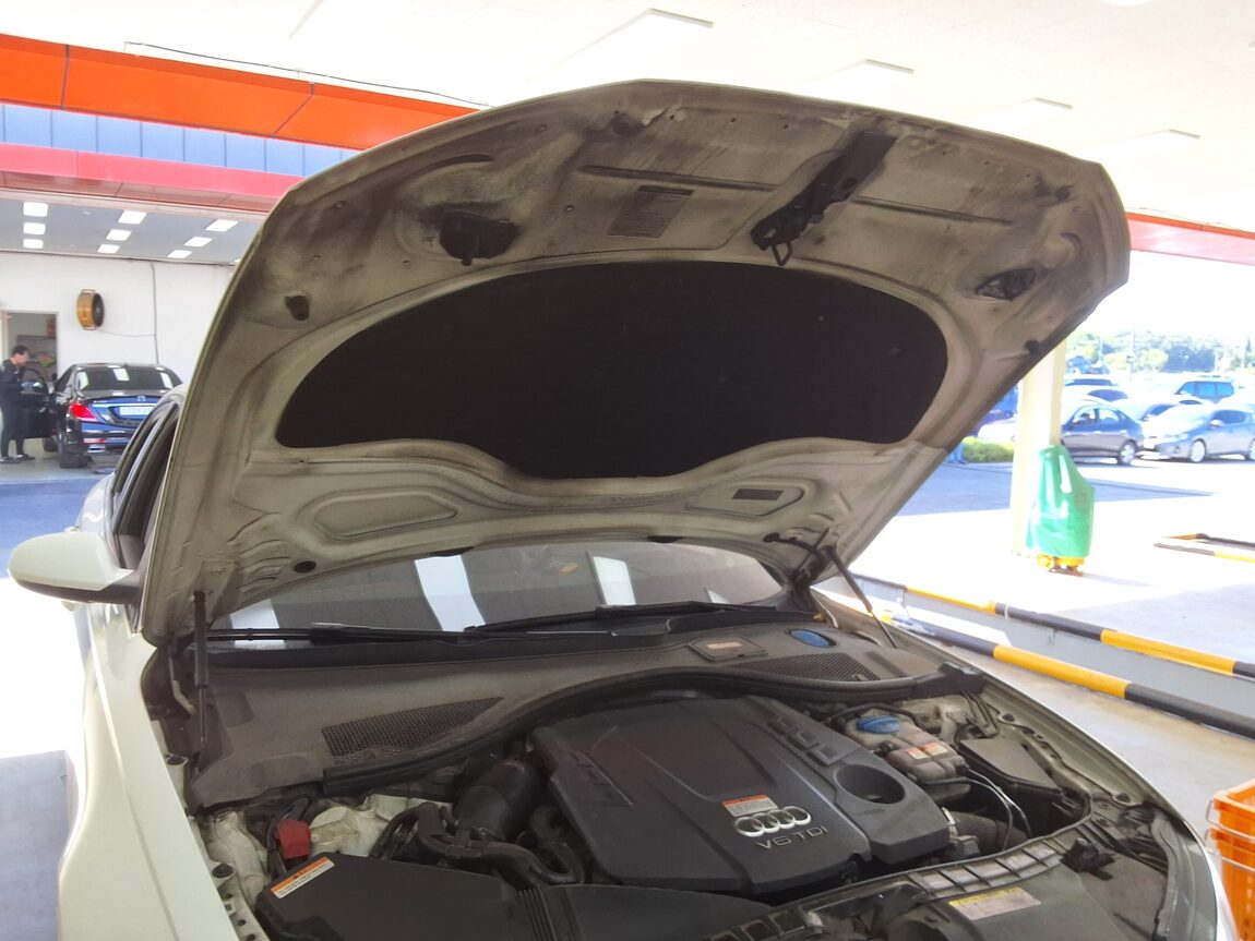 AUDI A6 (4TH GEN) 40 TDI QUATTRO COMFORT 2016 - zdjęcie 18