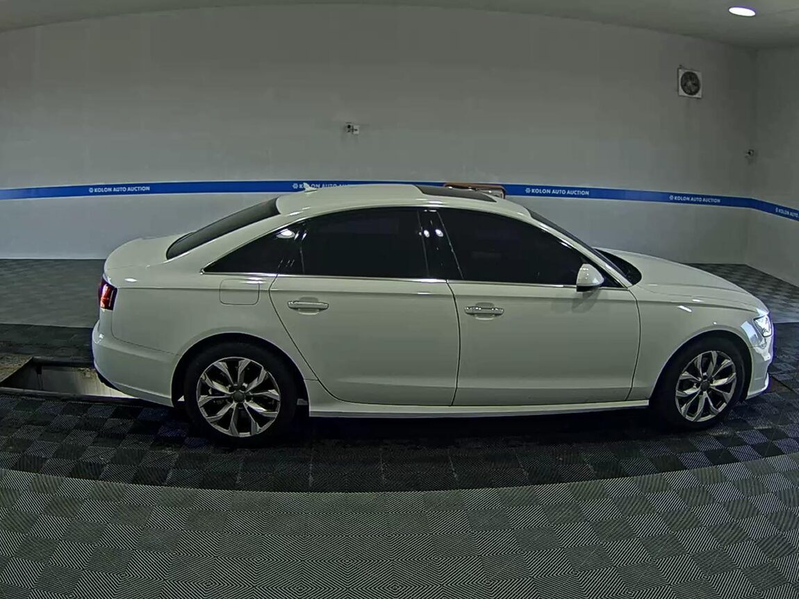 AUDI A6 (4TH GEN) 40 TDI QUATTRO COMFORT 2016 - zdjęcie 4