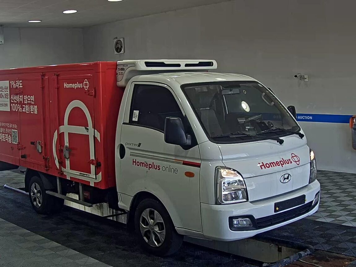 HYUNDAI PORTER II VGT STANDARD CAB EXTRA LONG WHEELBASE STYLE 2023 - zdjęcie 3