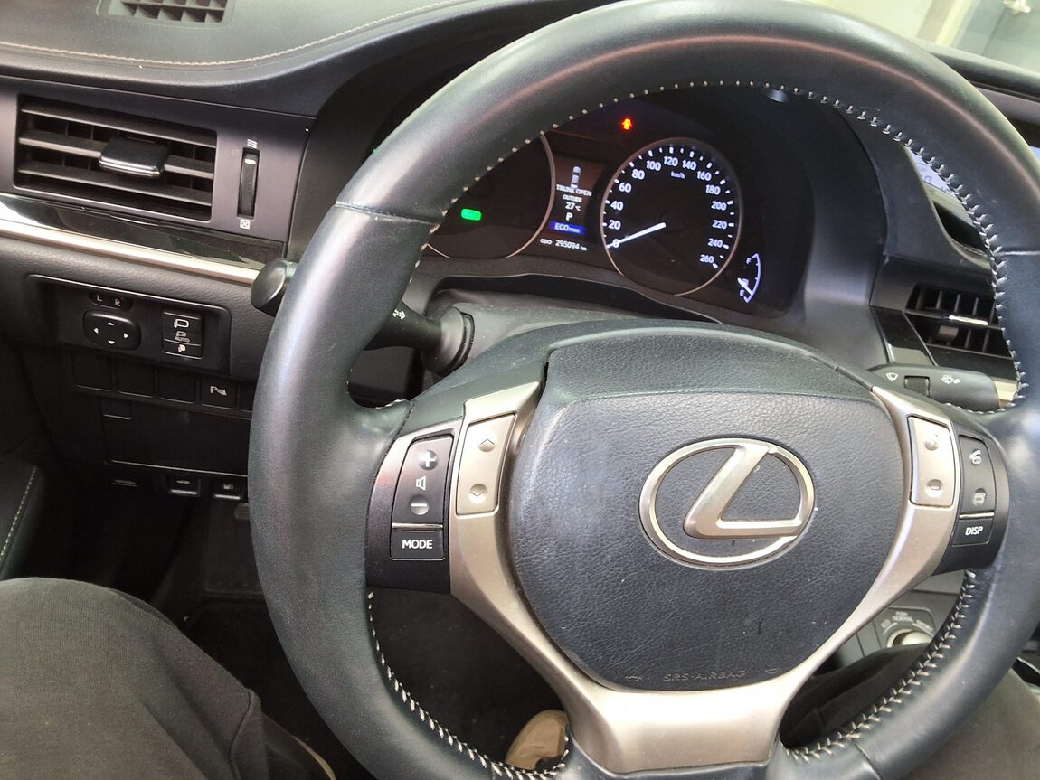 LEXUS ES (6TH GEN) 300h 2013 - zdjęcie 23