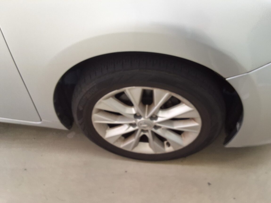LEXUS ES (6TH GEN) 300h 2013 - zdjęcie 22