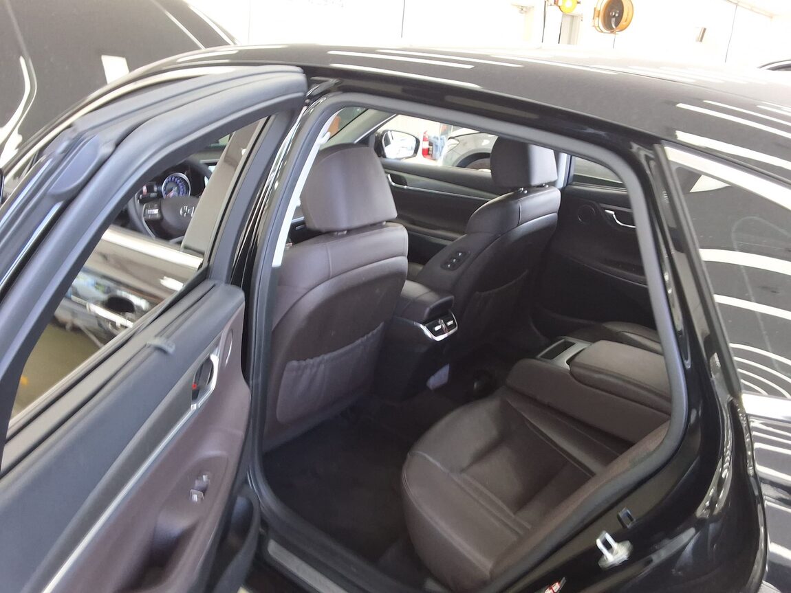 HYUNDAI THE NEW GRANDEUR IG GASOLINE 3.3 EXCLUSIVE 2022 - zdjęcie 12