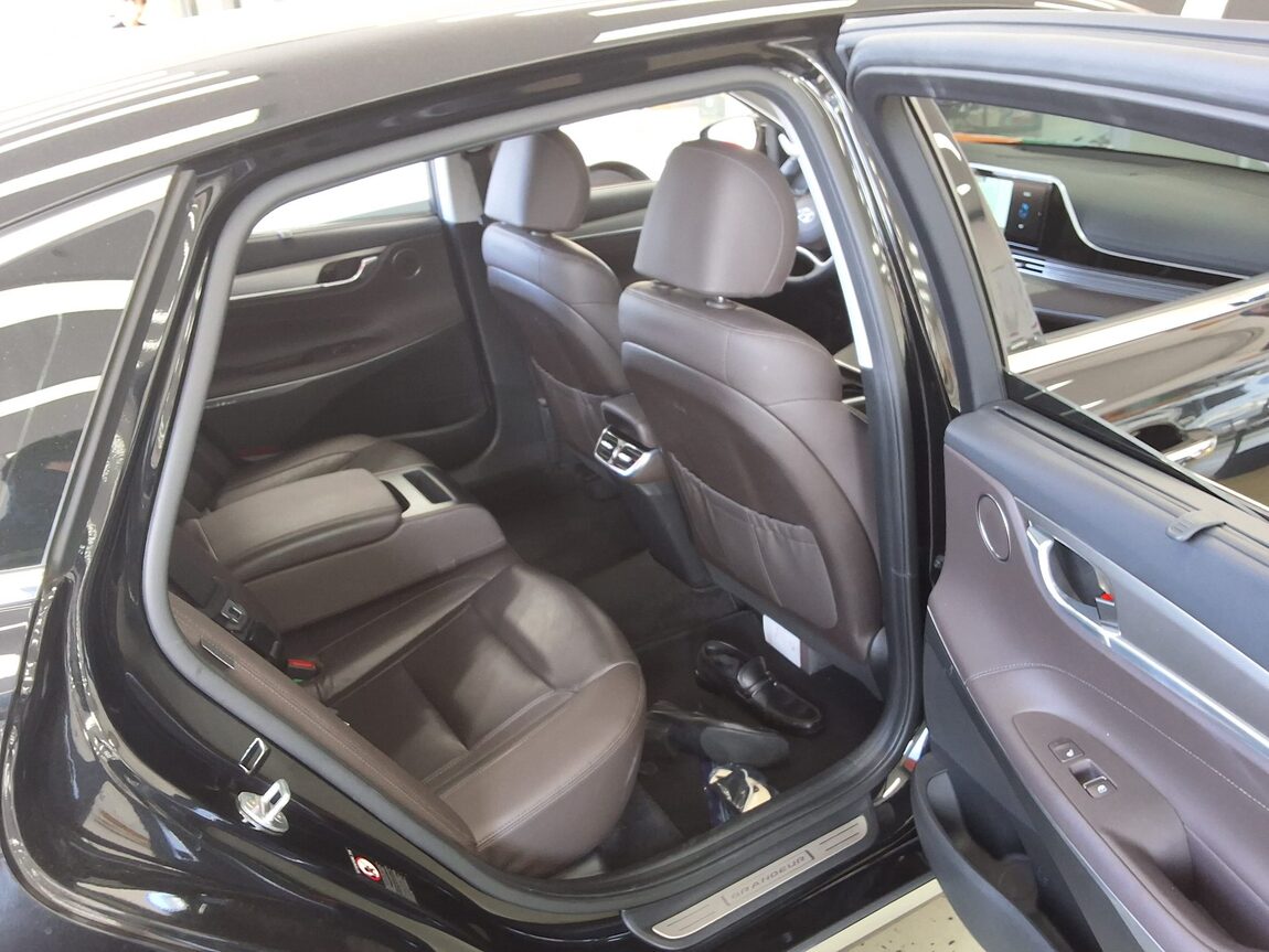 HYUNDAI THE NEW GRANDEUR IG GASOLINE 3.3 EXCLUSIVE 2022 - zdjęcie 13