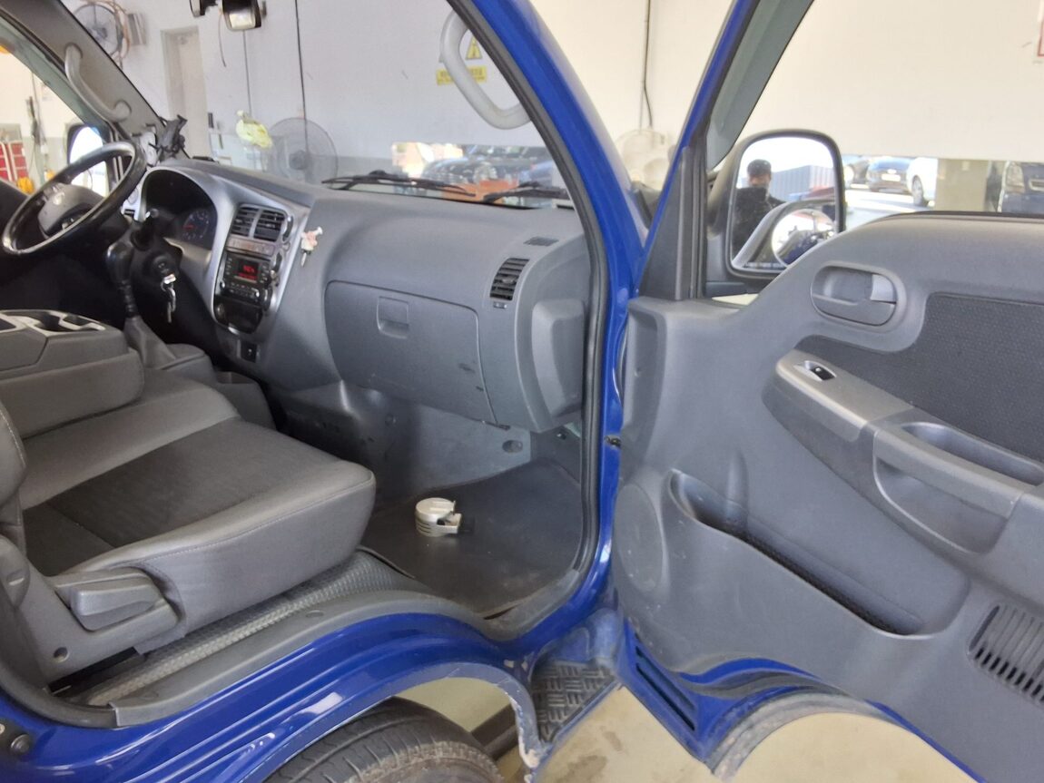 KIA THE NEW BONGO III CARGO 1 TON LPG KING CAB EXTRA LONG WHEELBASE L LITE 2020 - zdjęcie 11
