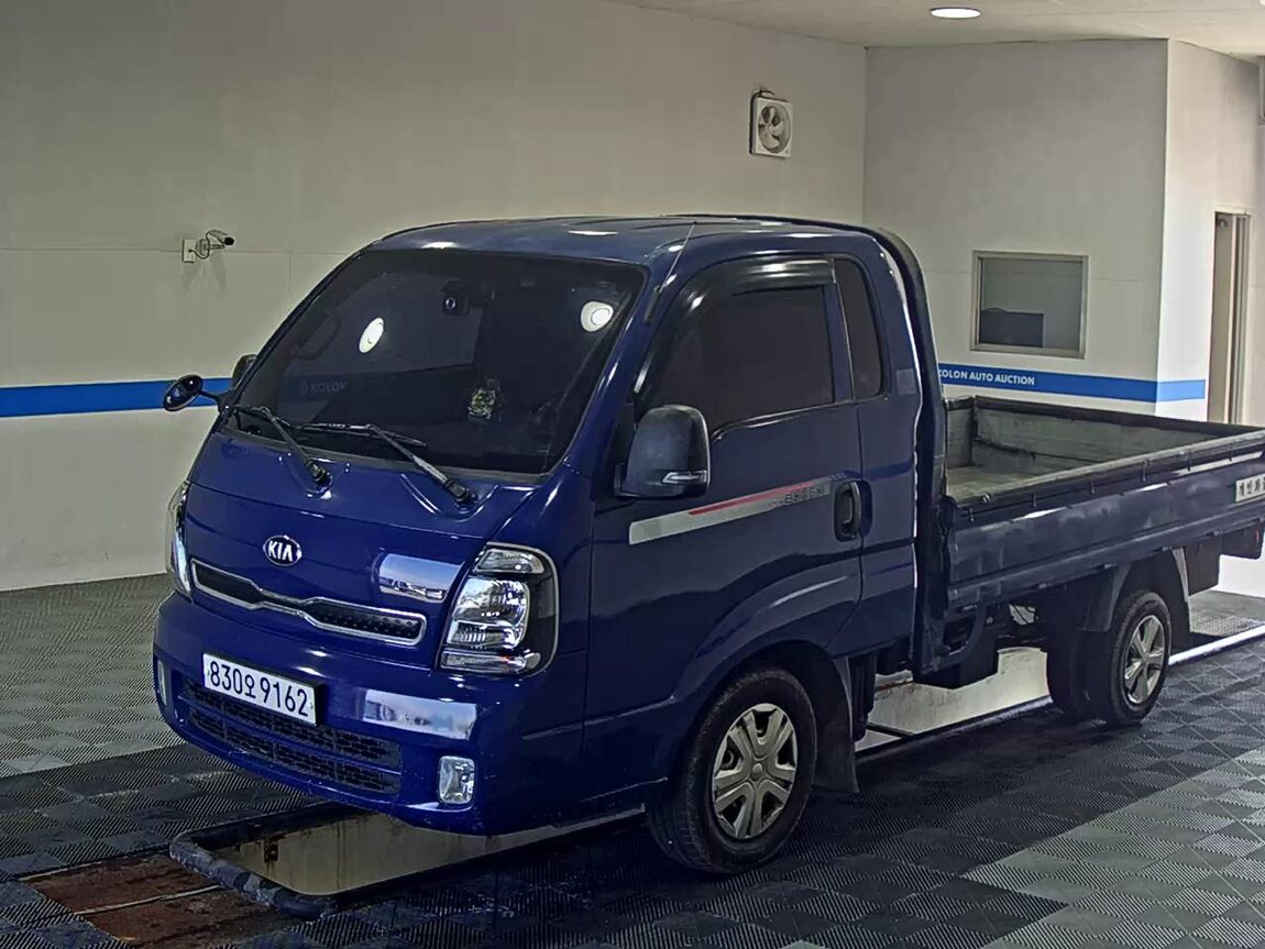 KIA THE NEW BONGO III CARGO 1 TON LPG KING CAB EXTRA LONG WHEELBASE L LITE 2020 - zdjęcie 2