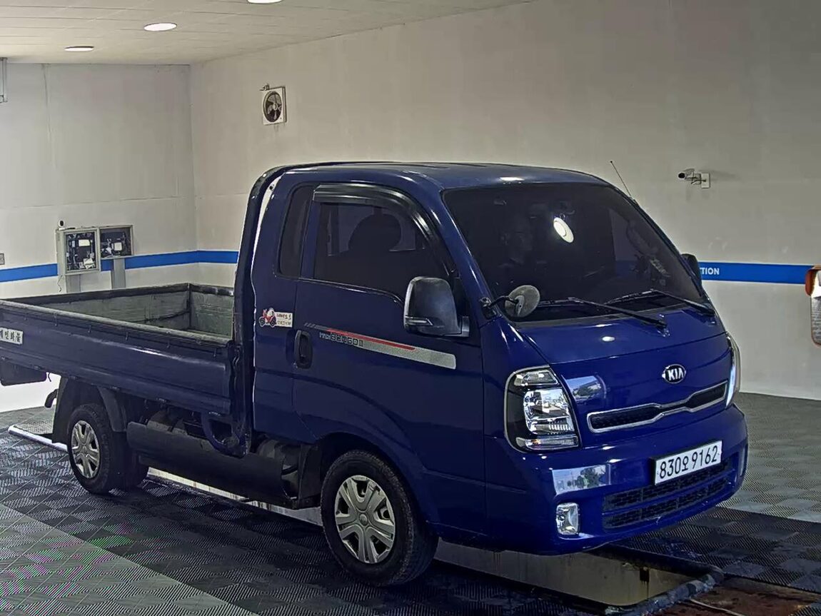 KIA THE NEW BONGO III CARGO 1 TON LPG KING CAB EXTRA LONG WHEELBASE L LITE 2020 - zdjęcie 3