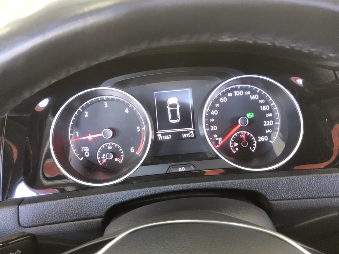 VOLKSWAGEN GOLF (7TH GEN) 2.0 TDI 2016 - zdjęcie 9