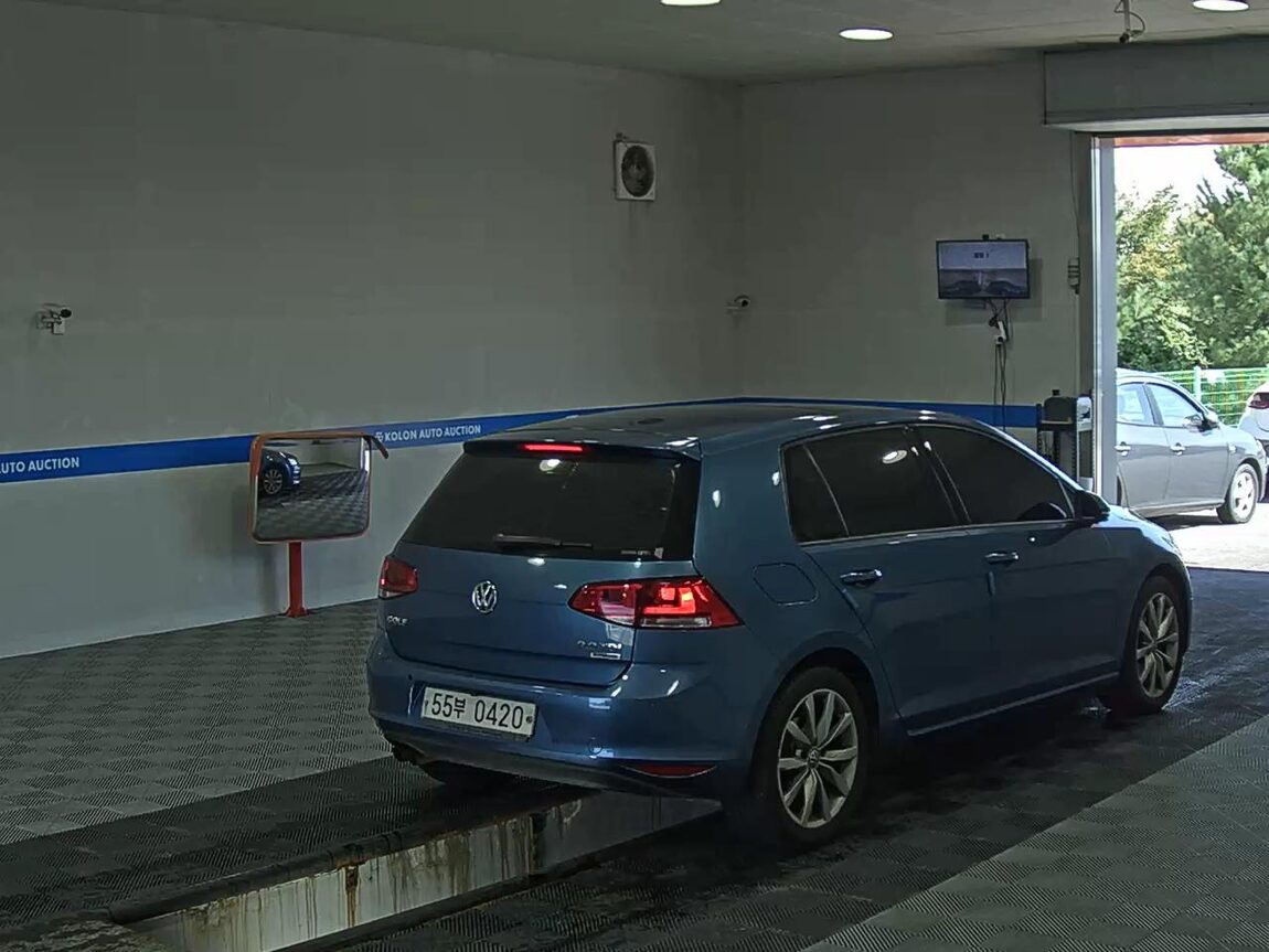 VOLKSWAGEN GOLF (7TH GEN) 2.0 TDI 2016 - zdjęcie 5