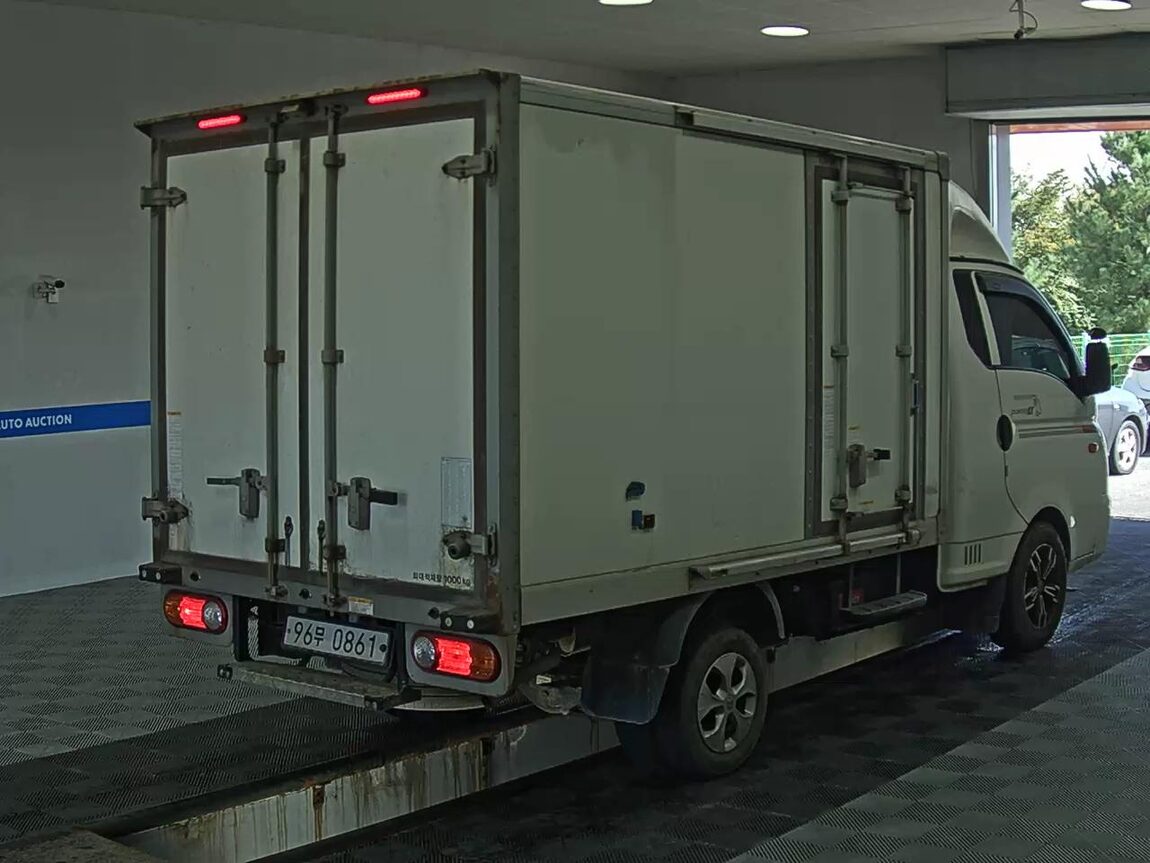 HYUNDAI PORTER II FREEZER BOX TRUCK SUPER CAB TWIN COMPRESSOR 2018 - zdjęcie 5