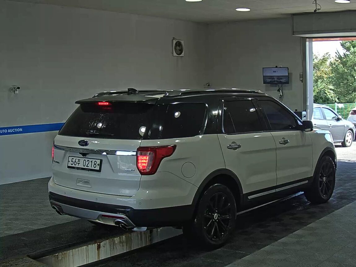 FORD EXPLORER (5TH GEN) 2.3 AWD LIMITED 2016 - zdjęcie 5