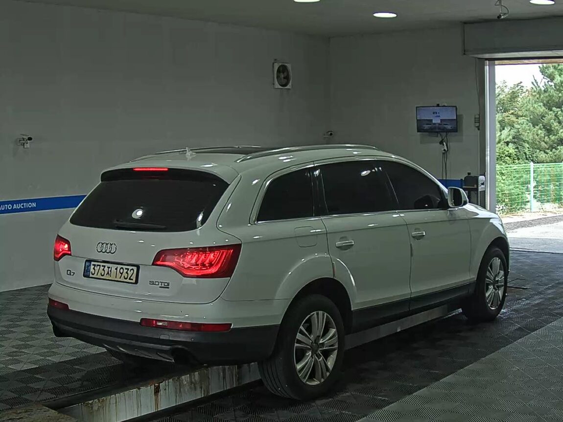 AUDI Q7 3.0 TDI QUATTRO 2014 - zdjęcie 5