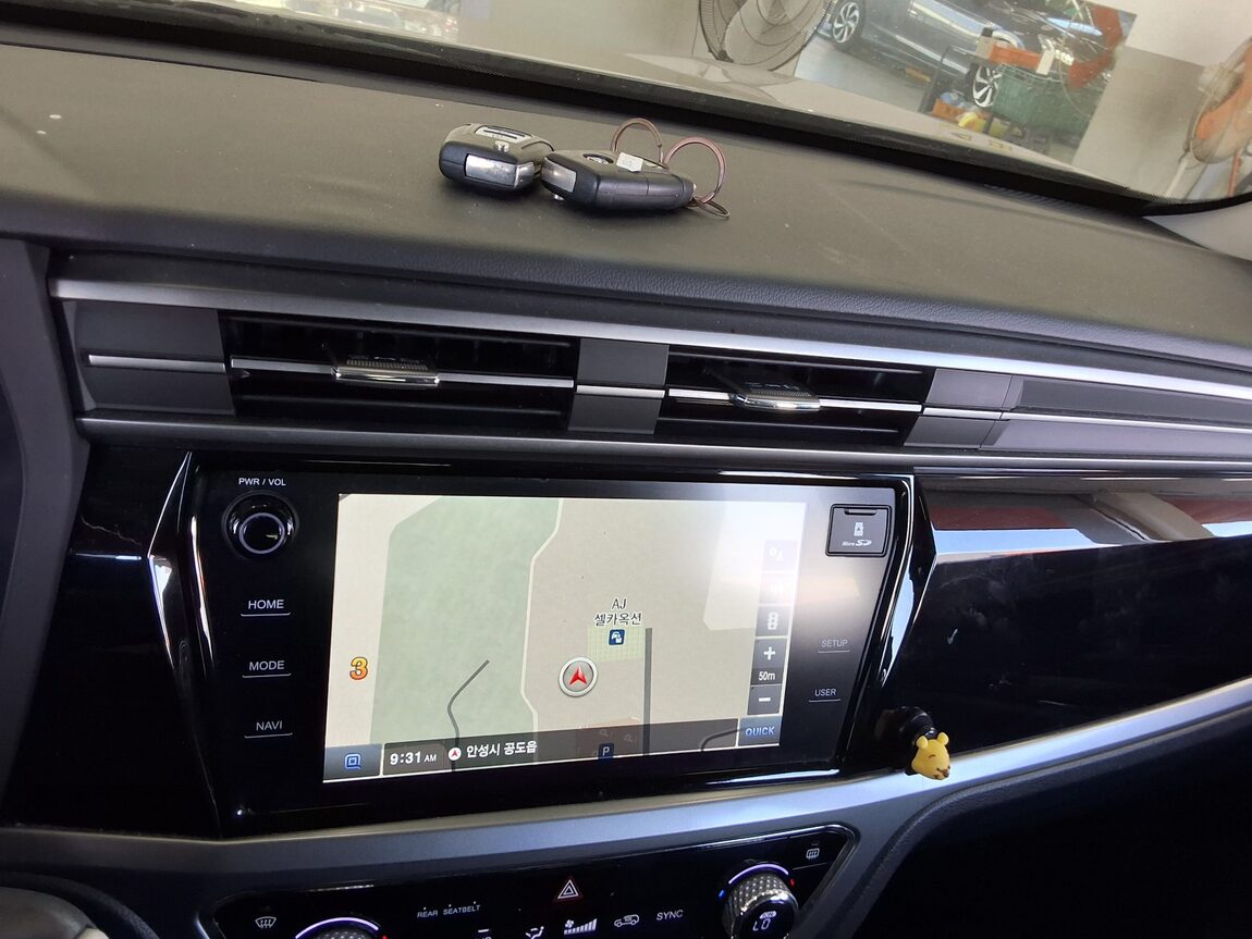 KG MOBILITY (SSANGYONG) ALL NEW KORANDO 1.5 GASOLINE 2WD C5 2021 - zdjęcie 17