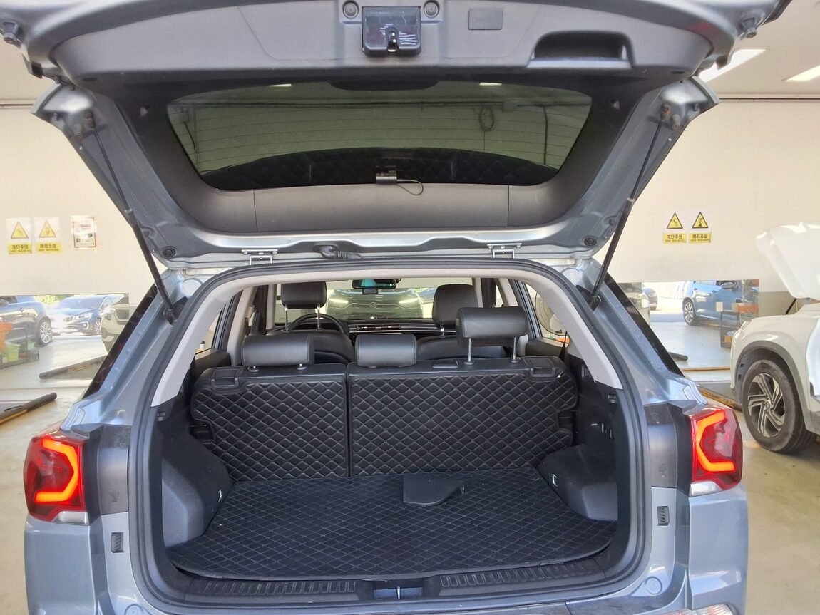 KG MOBILITY (SSANGYONG) ALL NEW KORANDO 1.5 GASOLINE 2WD C5 2021 - zdjęcie 15