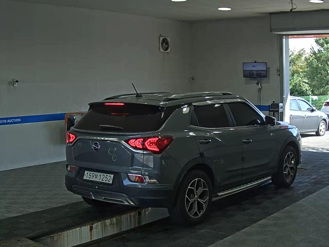 KG MOBILITY (SSANGYONG) ALL NEW KORANDO 1.5 GASOLINE 2WD C5 2021 - zdjęcie 5