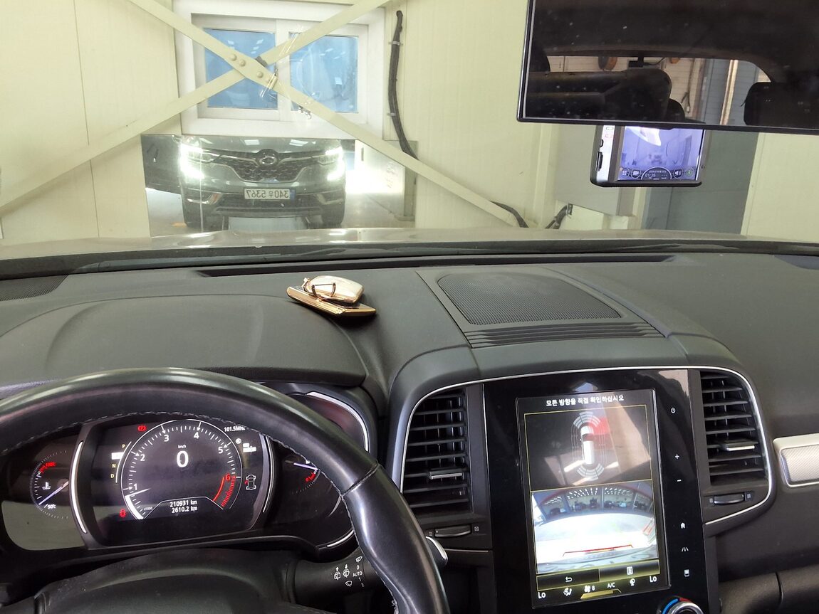 RENAULT (SAMSUNG) NEW QM6 2.0 LPe RE 2021 - zdjęcie 25