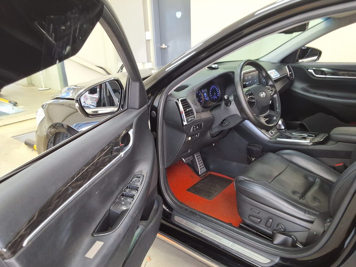 HYUNDAI GRANDEUR IG 3.0 LPi TAXI VIP PACK 2019 - zdjęcie 11