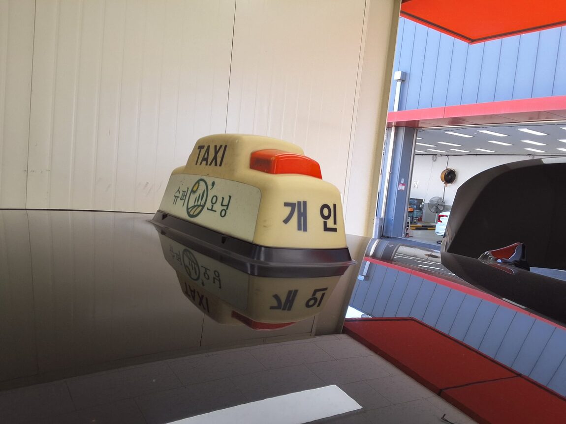 HYUNDAI GRANDEUR IG 3.0 LPi TAXI VIP PACK 2019 - zdjęcie 26